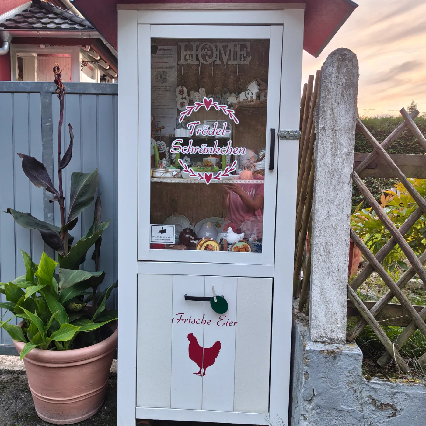 Trödelschränkchen – Bild 1
